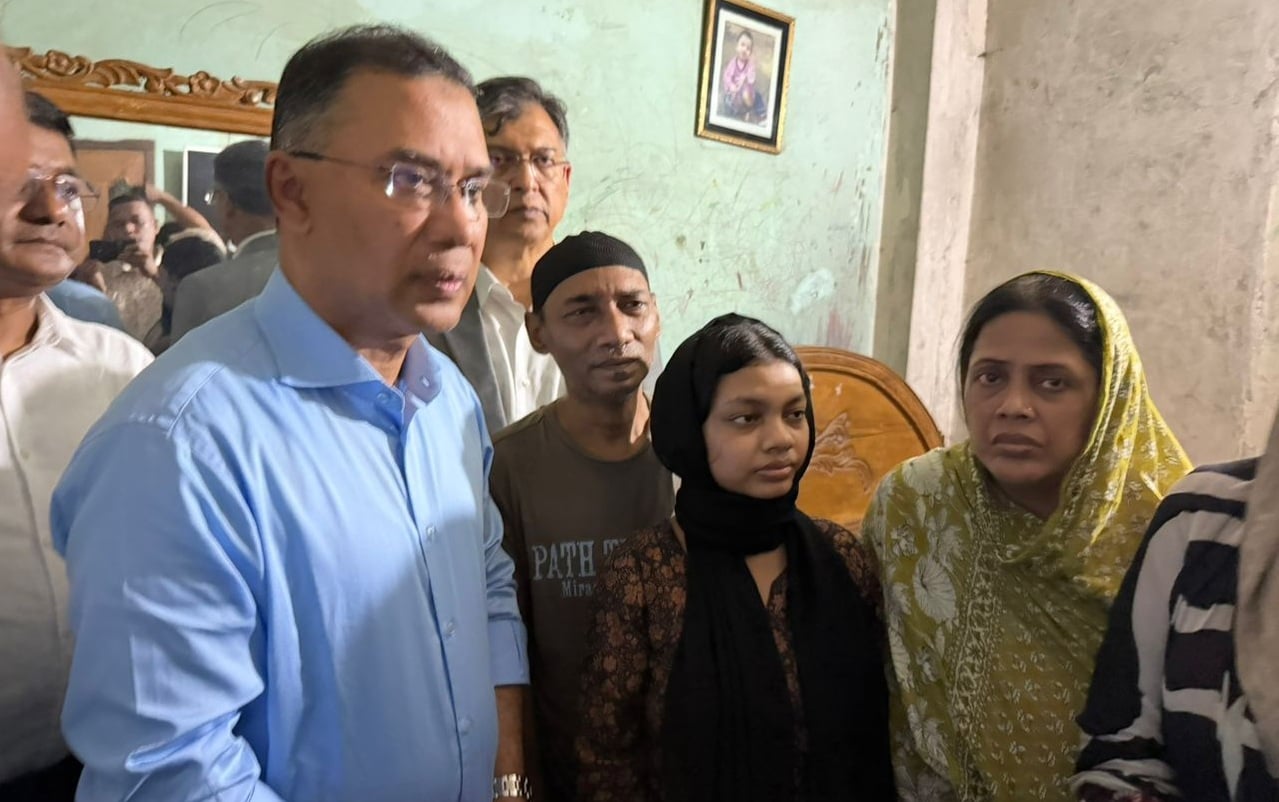 রামিসার বাসায় প্রধানমন্ত্রী
