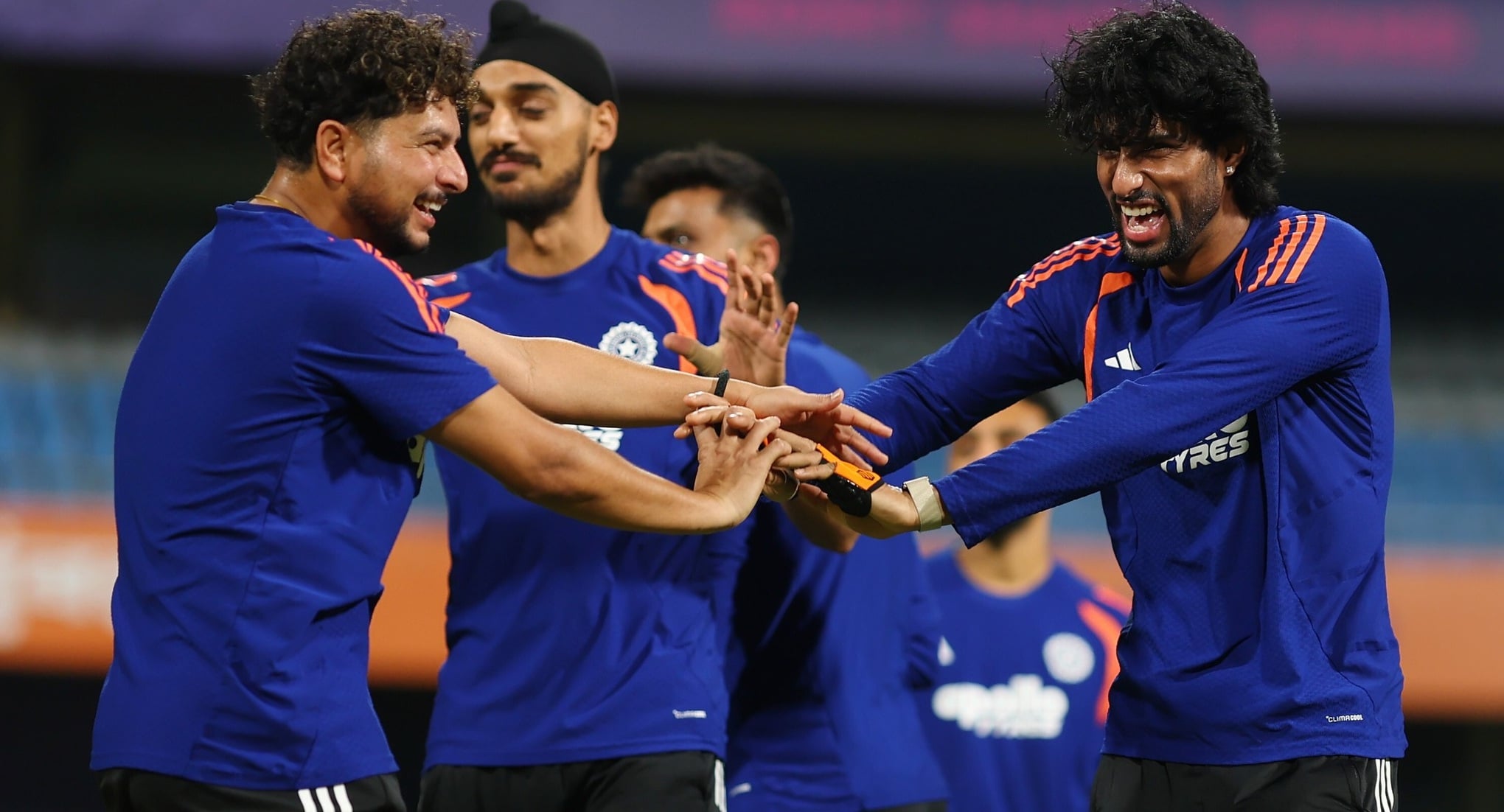 টিভির পর্দায় ভারত-ইংল্যান্ডের দ্বিতীয় সেমিফাইনালের লড়াই