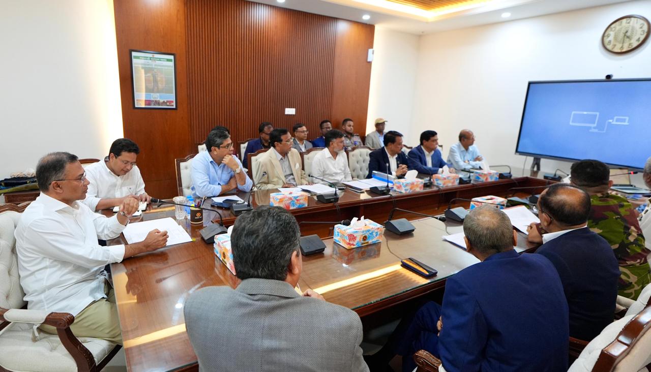 গুলশান-বনানী-বারিধারা লেকের উন্নয়ন নিয়ে প্রধানমন্ত্রীর বৈঠক