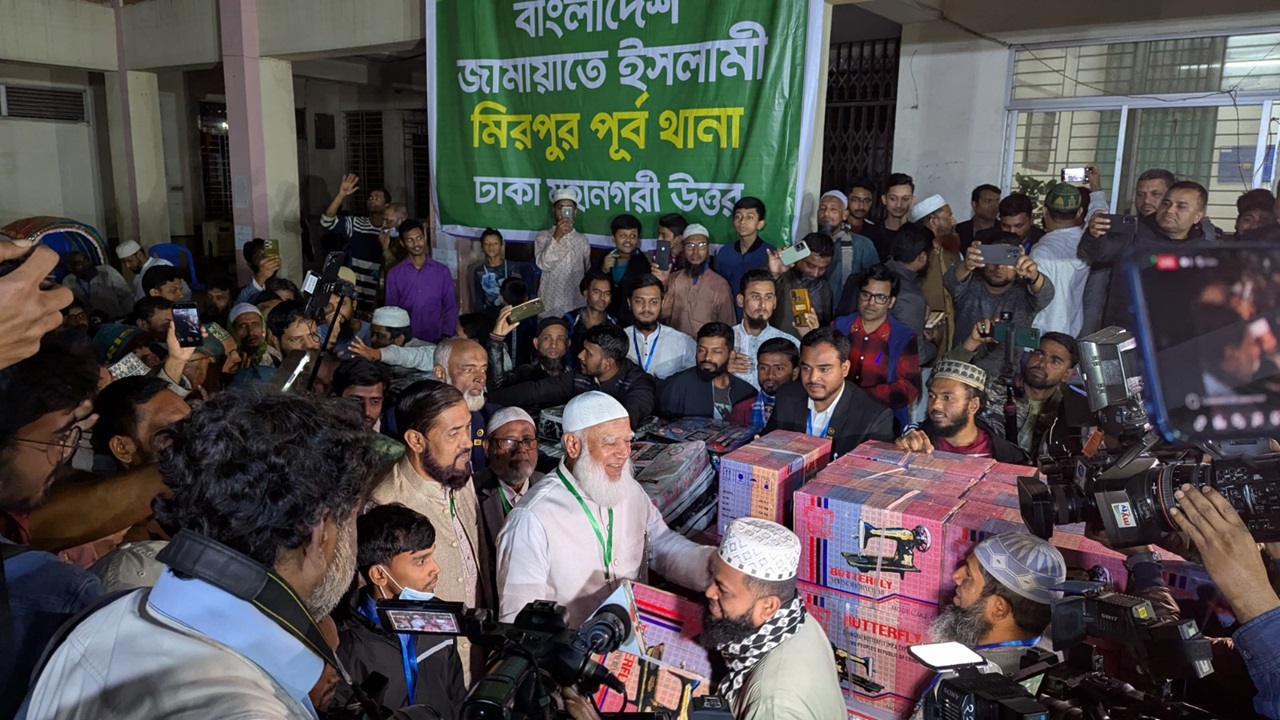 অর্জিত বিজয় অর্থবহ করতে ঐক্যবদ্ধ হতে হবে: জামায়াত আমির