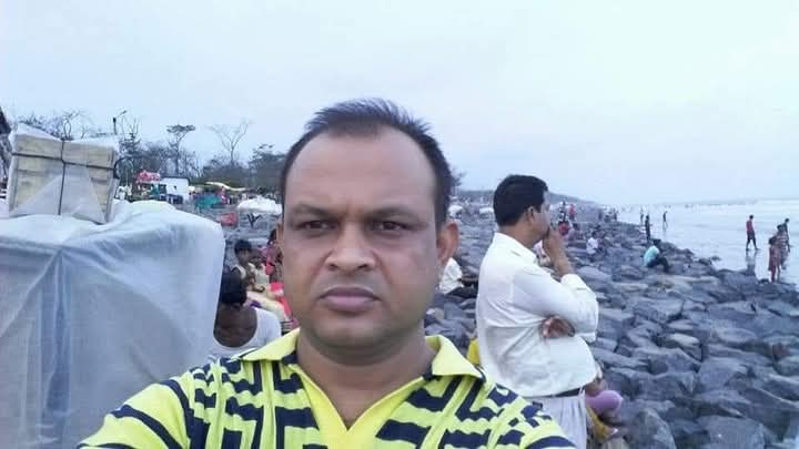 কক্সবাজার সৈকতে খুলনার সাবেক কাউন্সিলরকে গুলি করে হত্যা