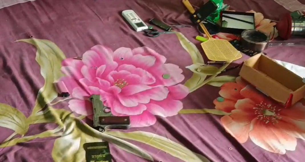 ৯৯৯ নম্বরে গুলিবিদ্ধ ব্যক্তির ফোনকল, অতপর...