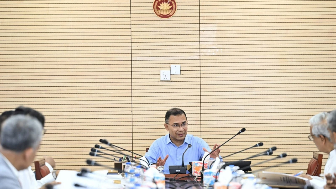 রাজধানীর ৩ বাস টার্মিনাল স্থানান্তরে প্রধানমন্ত্রীর নির্দেশ