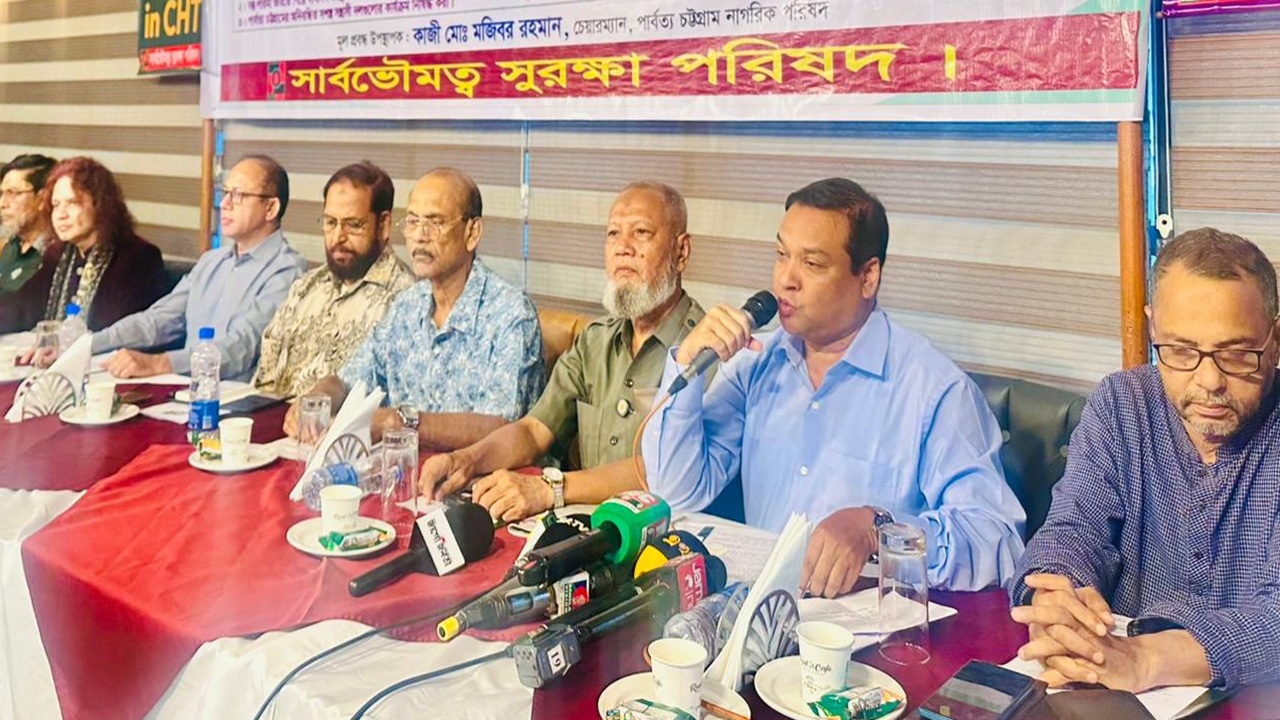 স্বাধীনতা-সার্বভৌমত্ব ও অখণ্ডতার প্রশ্নে আপস চলবে না: কাদের গনি চৌধুরী