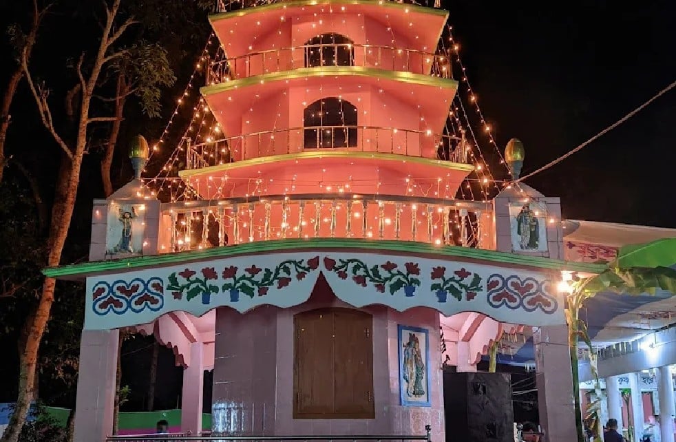 বড়লেখায় আখড়া থেকে স্বর্ণালংকার চুরি