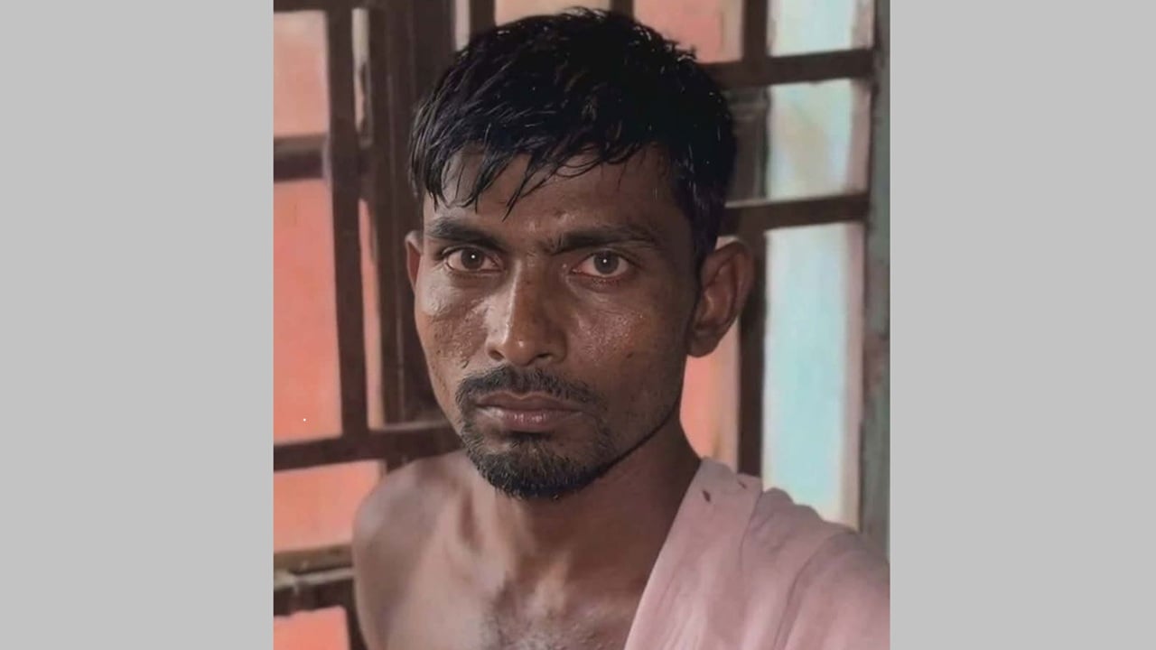 ঘরে ঘুমিয়ে থাকা শিশুটিকে নিয়ে যায় গোডাউনের অন্ধকারে
