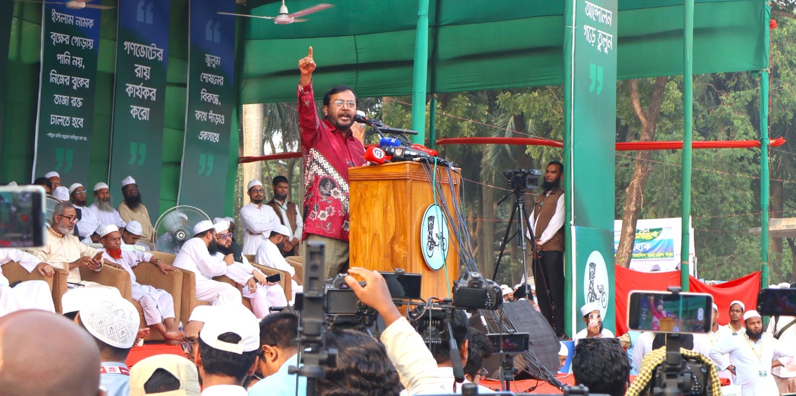 শাসকগোষ্ঠীর ওপরে তৎকালীন পাকিস্তানি সামরিক জান্তার প্রেতাত্মা ভর করেছে: মঞ্জু