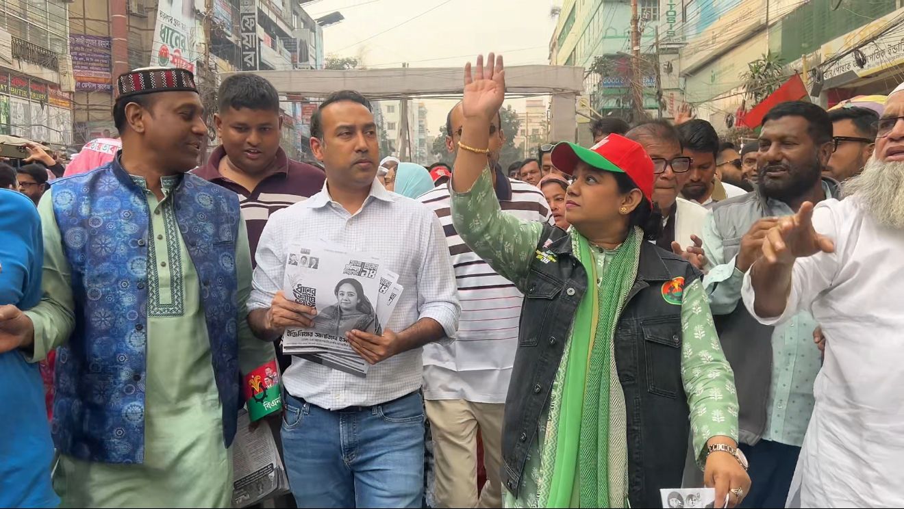 সানজিদা ইসলাম তুলির পক্ষে ভোট চাইলেন তাবিথ আউয়াল