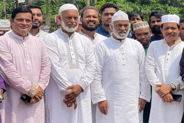 স্বৈরশাসক যতই ক্ষমতাধর হোক তাদের পতন নিশ্চিত: মঈন খান
