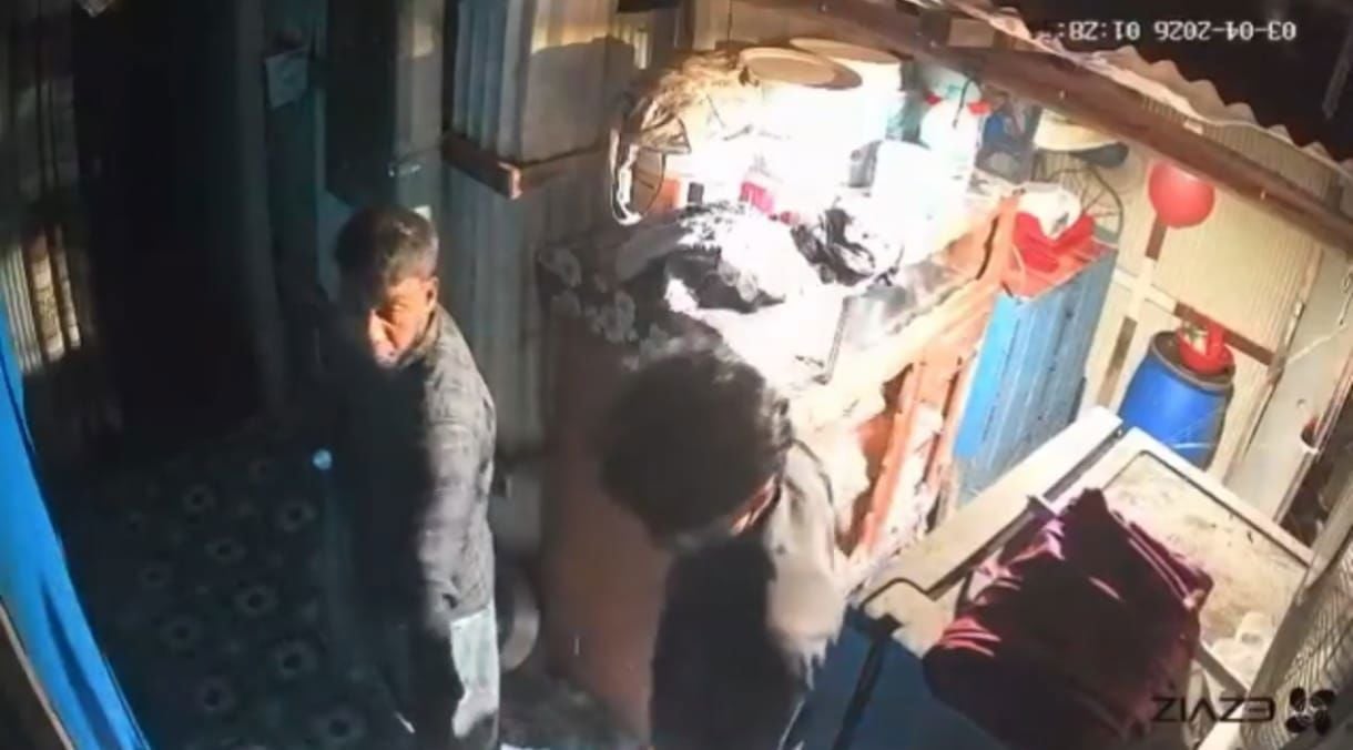 কৃষকদল নেতার চুরির ভিডিও ভাইরাল, হলেন বহিষ্কার