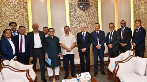 বাংলাদেশে হাইব্রিড গাড়ি বানাবে টয়োটা, উৎপাদন শুরু ২০২৭ সালে