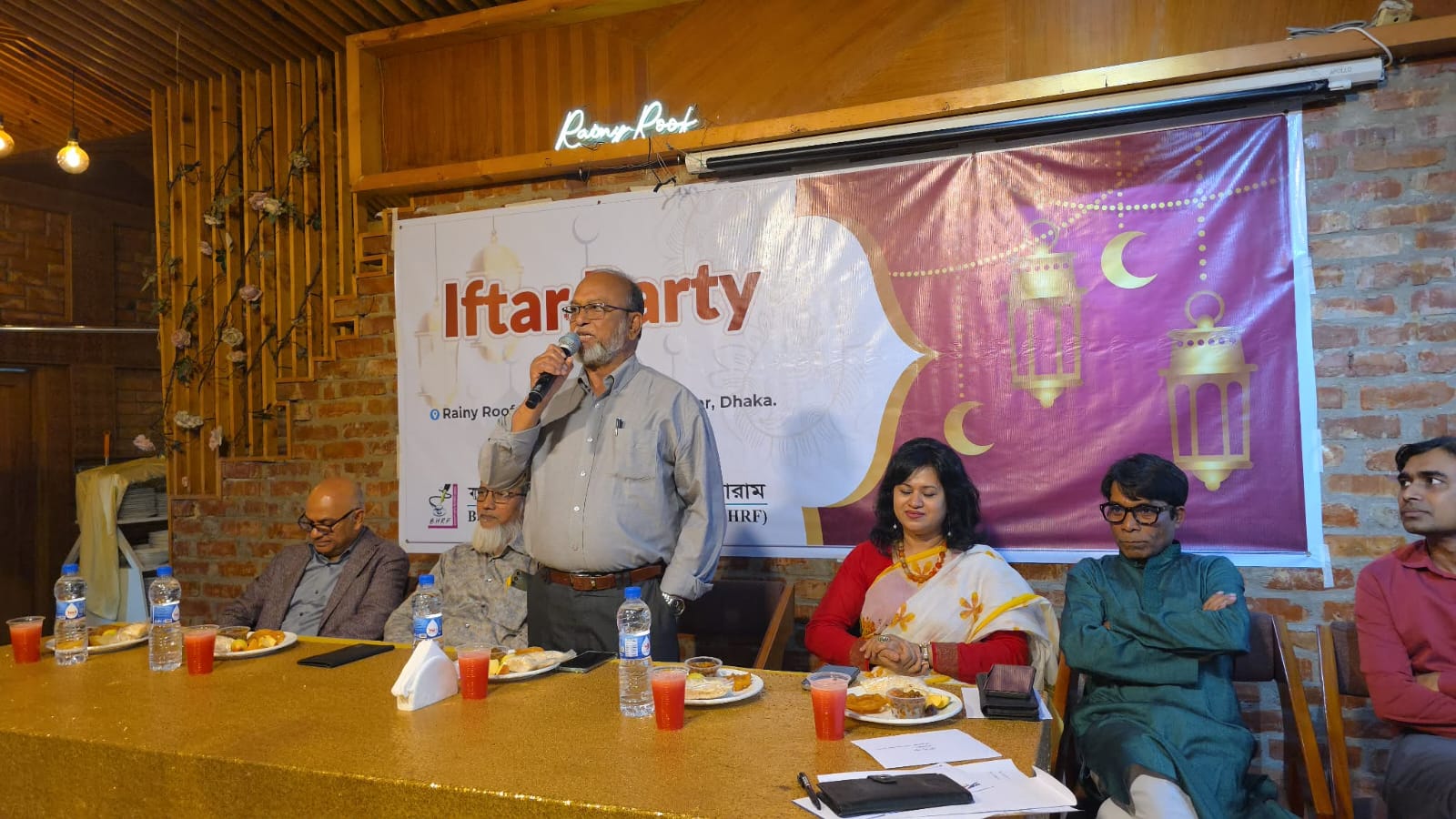 স্বাস্থ্যসেবা মানুষের দোরগোড়ায় পৌঁছাতে গণমাধ্যমের ভূমিকা অনেক বেশি