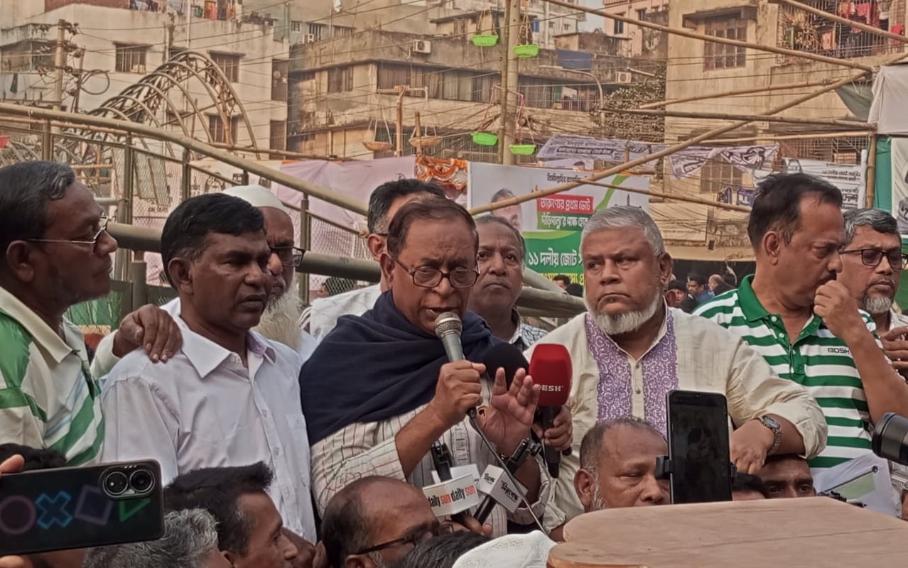 ফুটবল প্রতীকের প্রার্থী দাঁড়িপাল্লার এজেন্ট হিসেবে কাজ করছে: সাইফুল হক