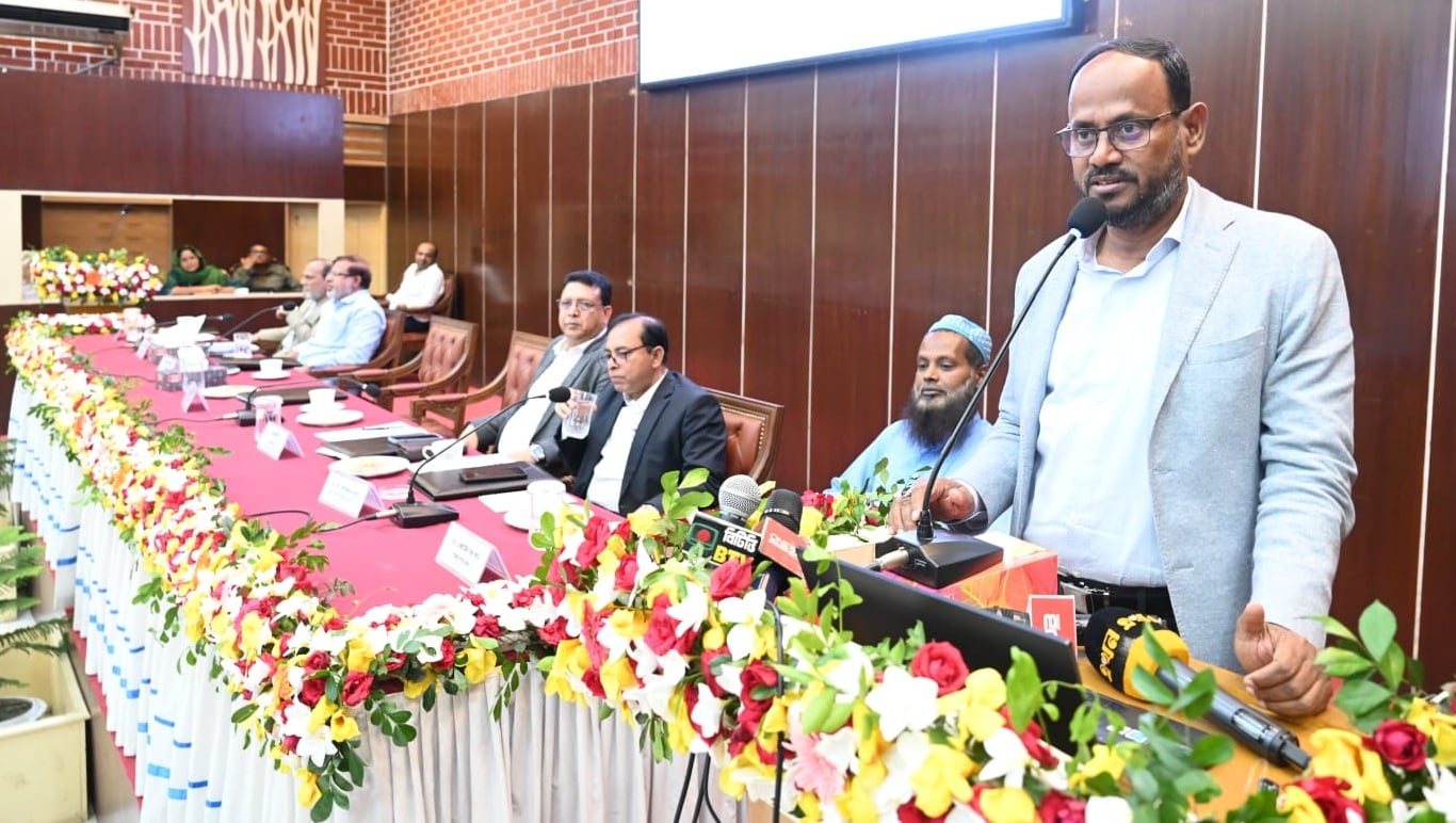 দেশকে এগিয়ে নিতে সম্মিলিত প্রচেষ্টা দরকার: প্রতিমন্ত্রী টুকু