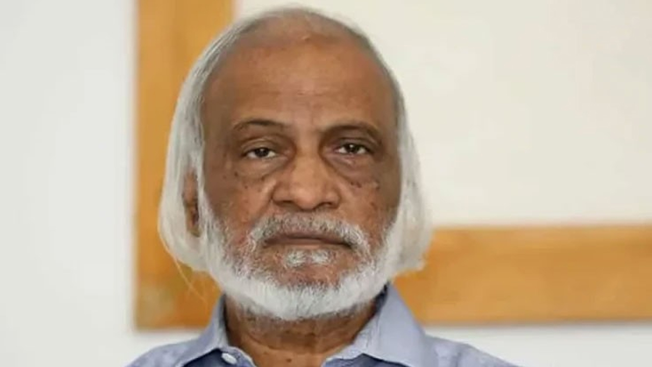 দেশের স্বার্থে সবাইকে ঐক্যবদ্ধ থাকার আহ্বান মঈন খানের