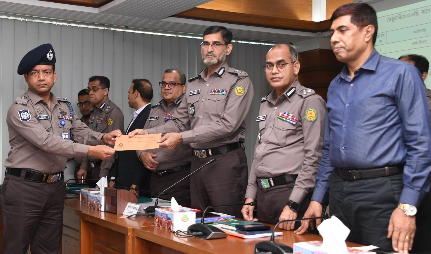 ফেব্রুয়ারিতে ডিএমপির সেরা তেজগাঁও বিভাগ, শ্রেষ্ঠ থানা মোহাম্মদপুর