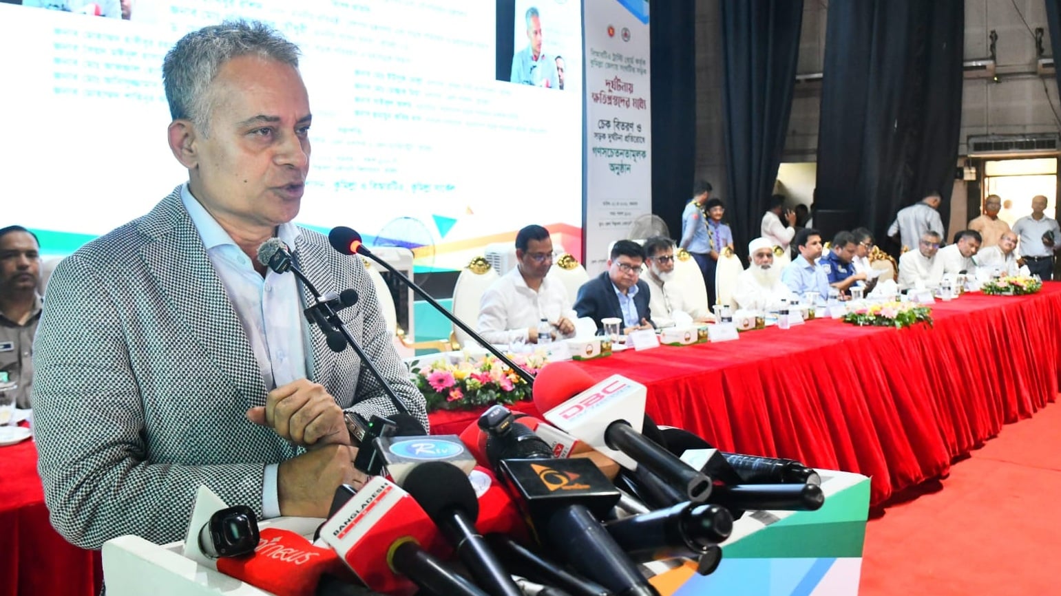 সড়ক দুর্ঘটনায় মৃত্যুর জন্য রাষ্ট্রের ব্যর্থতার দায় স্বীকার সড়কমন্ত্রীর