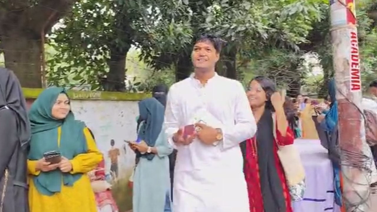 জীবনে কখনো হতাশ ছিলাম না এখানেও আশাবাদী: আবিদ