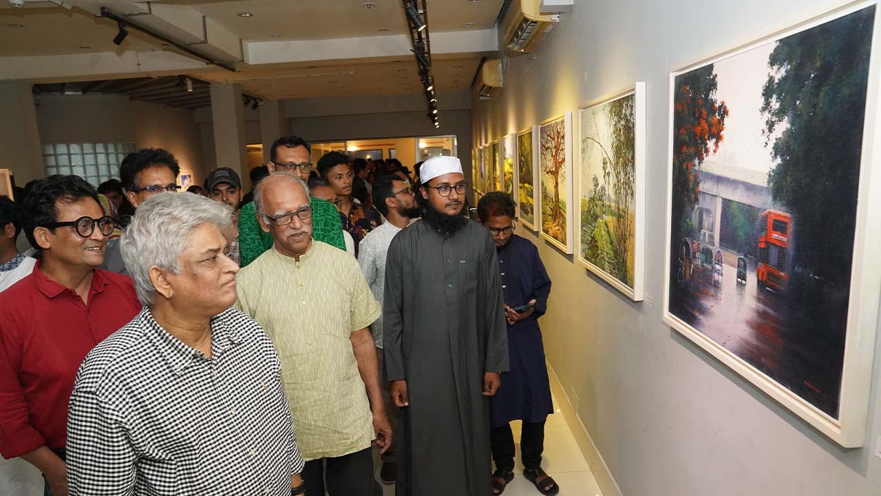 অ্যালিয়ঁস ফ্রঁসেজে চলছে রাজিব আহাসেনের একক শিল্প প্রদর্শনী