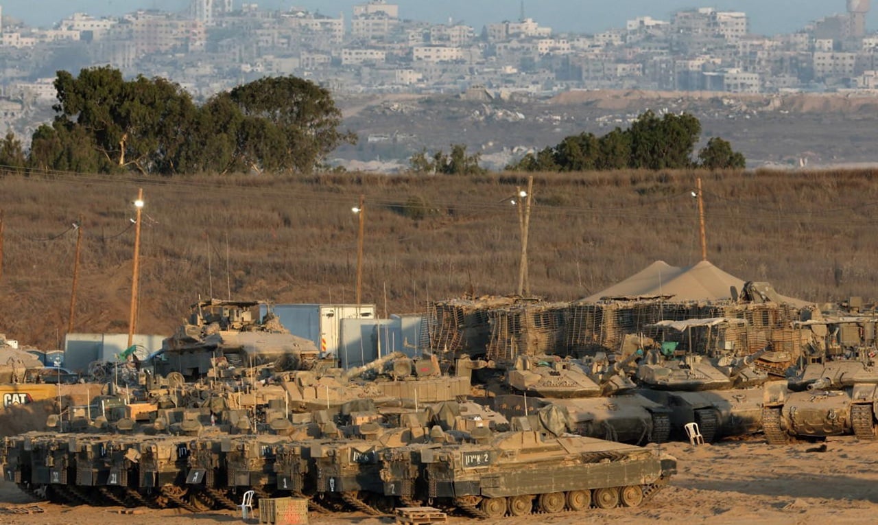 লেবাননের দুই গ্রামকে হামলার আগে দ্রুত খালি করতে বললো ইসরাইল