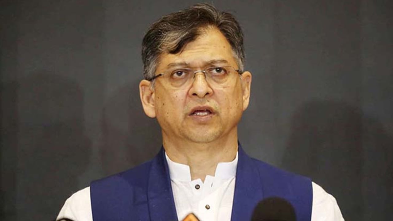 ১৬ বছরে গণতন্ত্রের জন্য জীবন উৎসর্গকারীরাও ‘জাতীয় বীর’: সালাহউদ্দিন