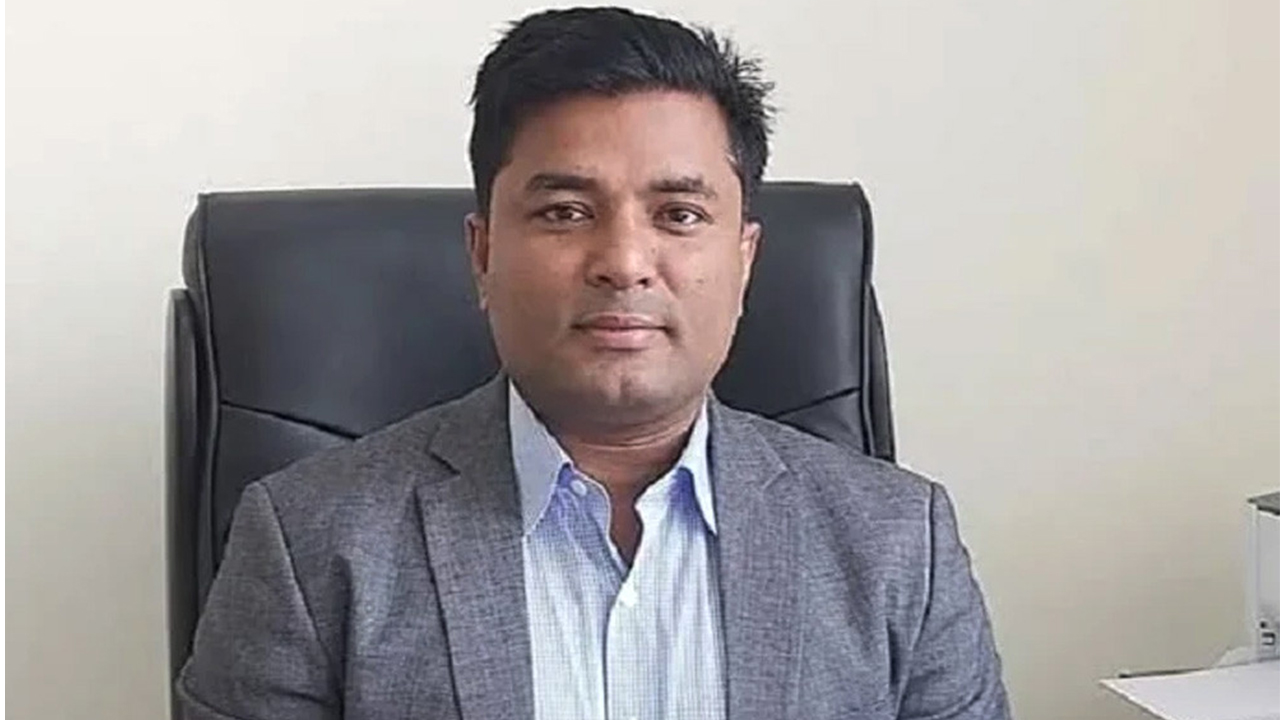 ডিএমপির সাবেক এডিসি নাজমুল বরখাস্ত
