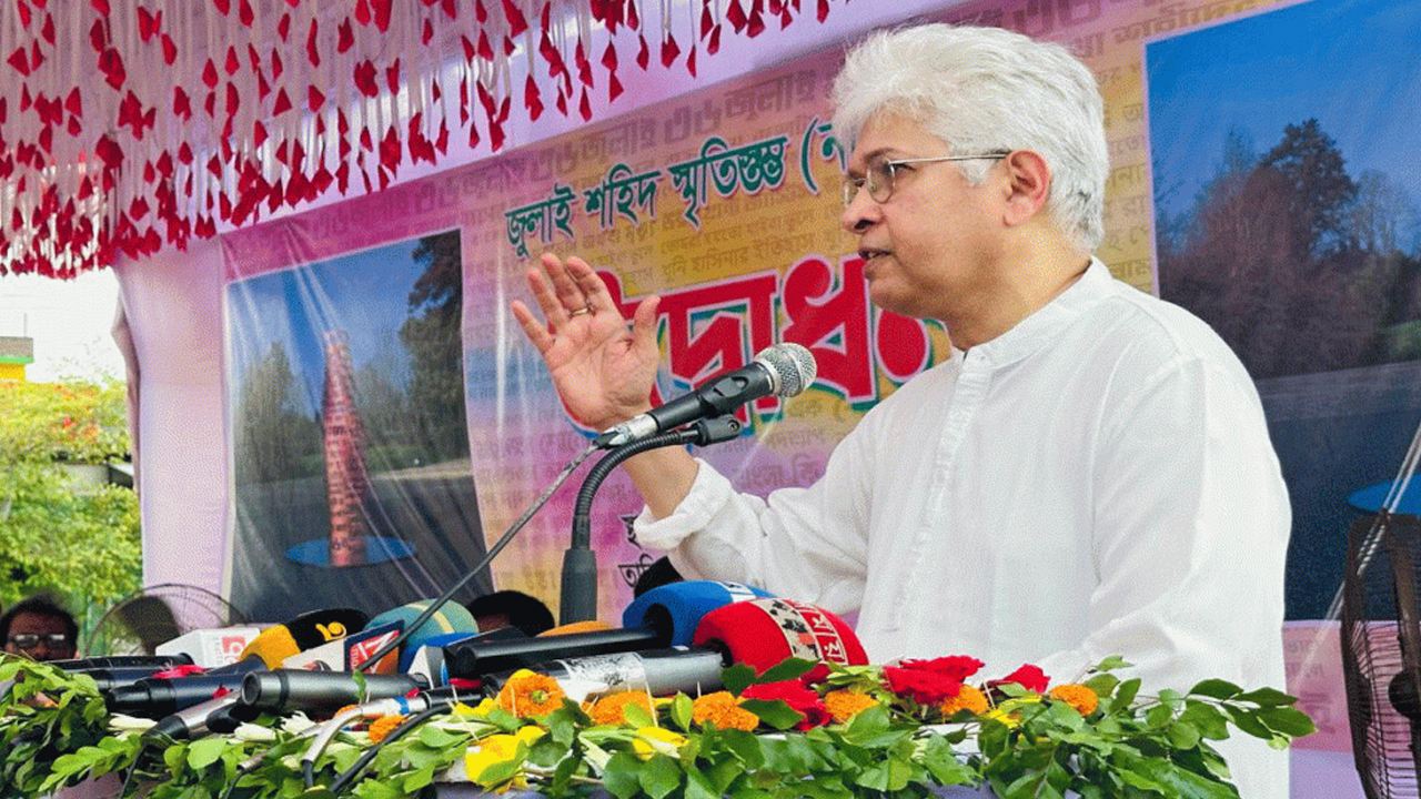 ফ্যাসিবাদ পরাজিত হয়েছে বলে ষড়যন্ত্র থেমে নেই: আদিলুর রহমান