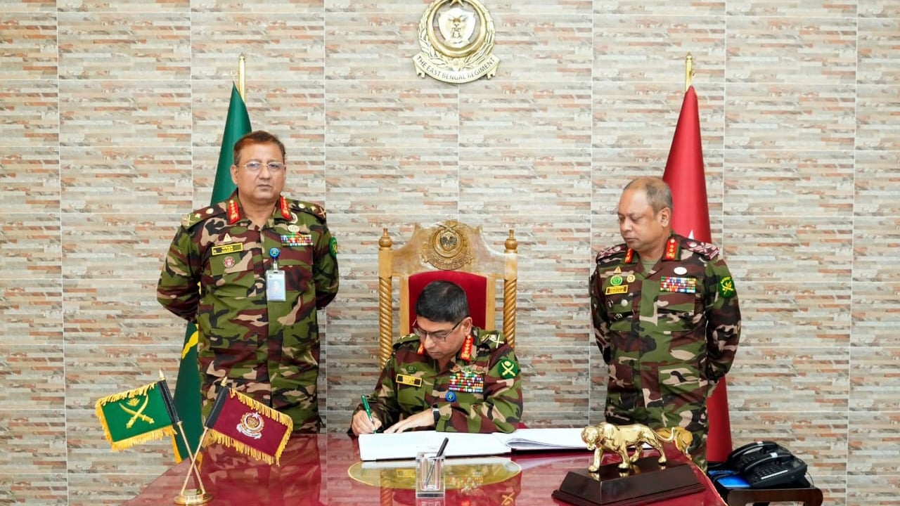 ইস্ট বেঙ্গল রেজিমেন্টের বাৎসরিক অধিনায়ক সম্মেলন অনুষ্ঠিত