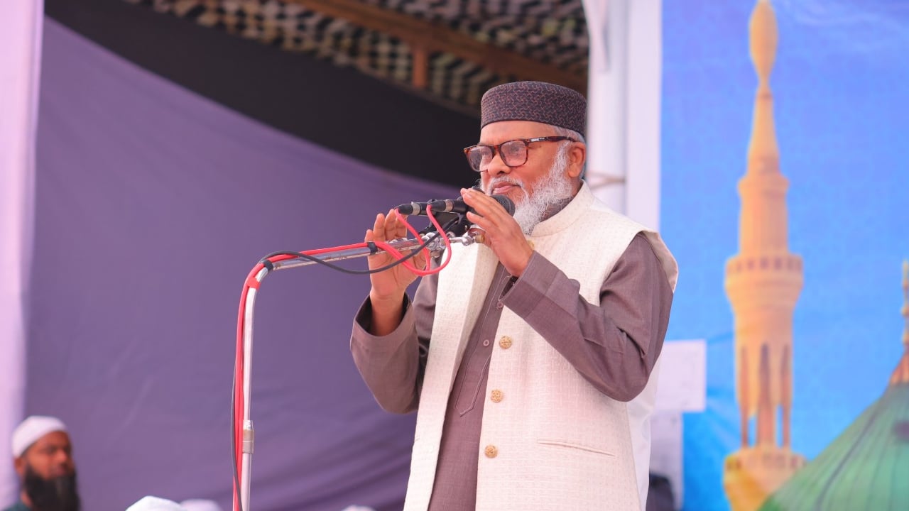 আলেম ওলামাদের সাথে ঐক্যমত্য হতে হবে, না হলে সংঘাত অনিবার্য