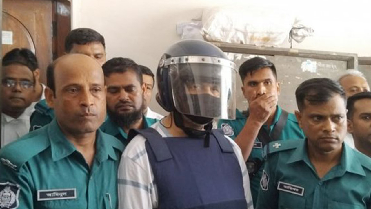 প্রতারণার ৫ মামলায় বিএসবির খায়রুল ১৩ দিনের রিমান্ডে