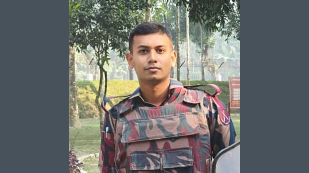 নিজ রাইফেলের গুলিতে বিজিবি সদস্যের মৃত্যু