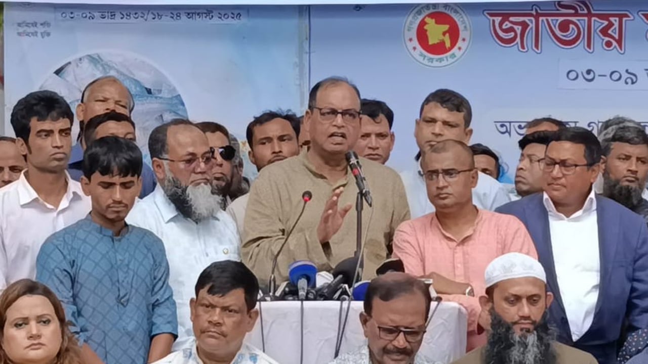 হাসিনা ছাড়া ভারত বাংলাদেশের জনগণকে বন্ধু মনে করে না: দুদু