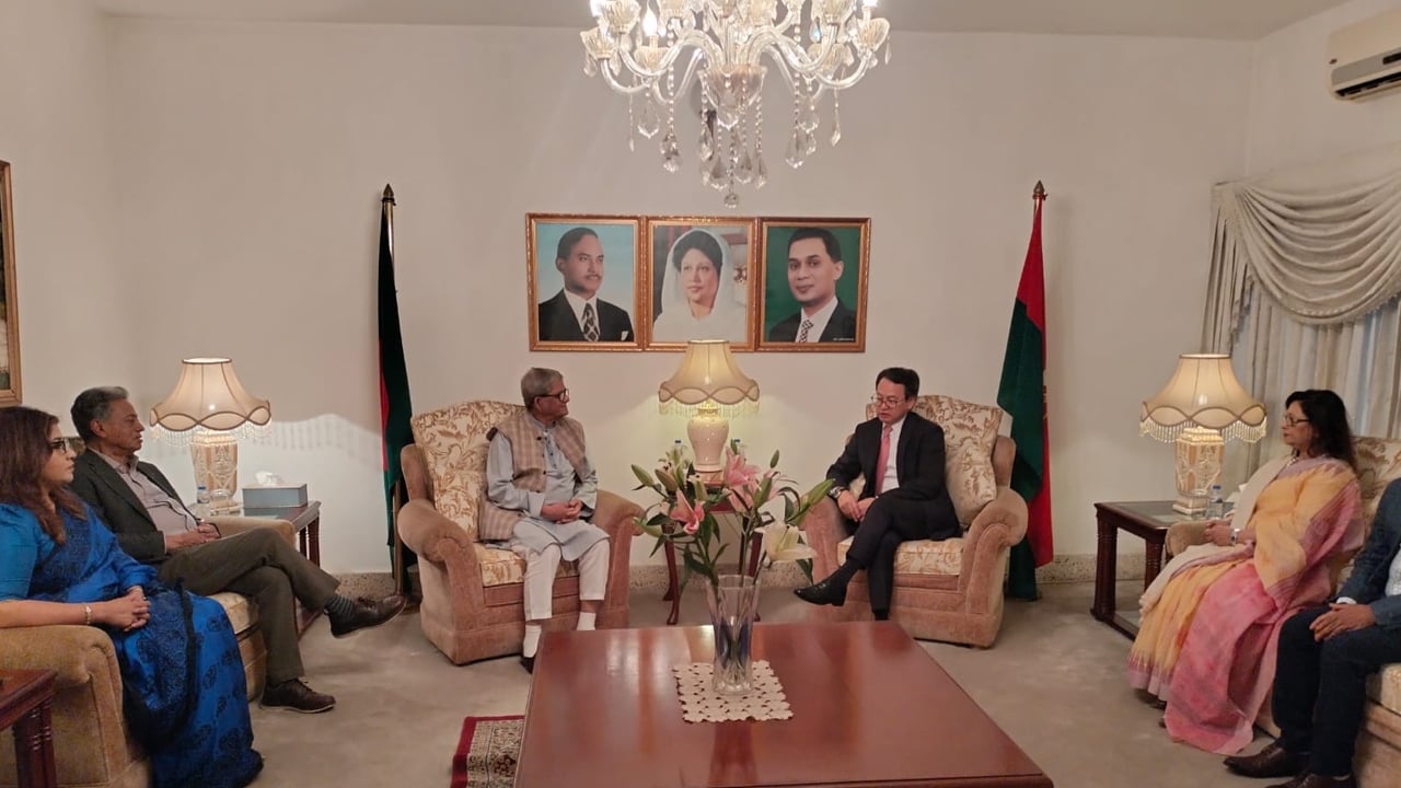 বিএনপি মহাসচিবের সঙ্গে মঙ্গোলিয়ার অনাবাসিক রাষ্ট্রদূতের সাক্ষাৎ