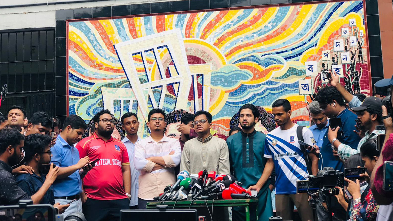 ডাকসু বানচাল করতে চায় ‘জনবিচ্ছিন্ন বামরা’: এস এম ফরহাদ