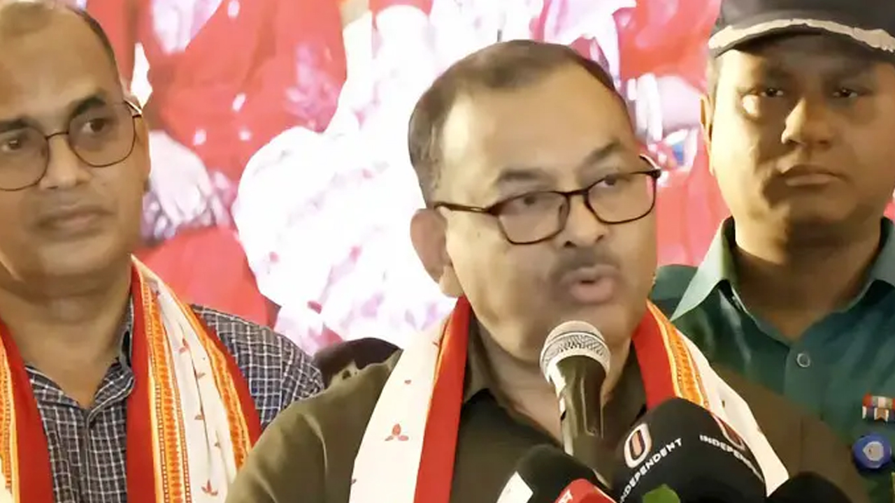 প্রতিমা বিসর্জন ঘিরে রাজধানীতে নিরাপত্তা ঝুঁকি নেই: ডিএমপি কমিশনার