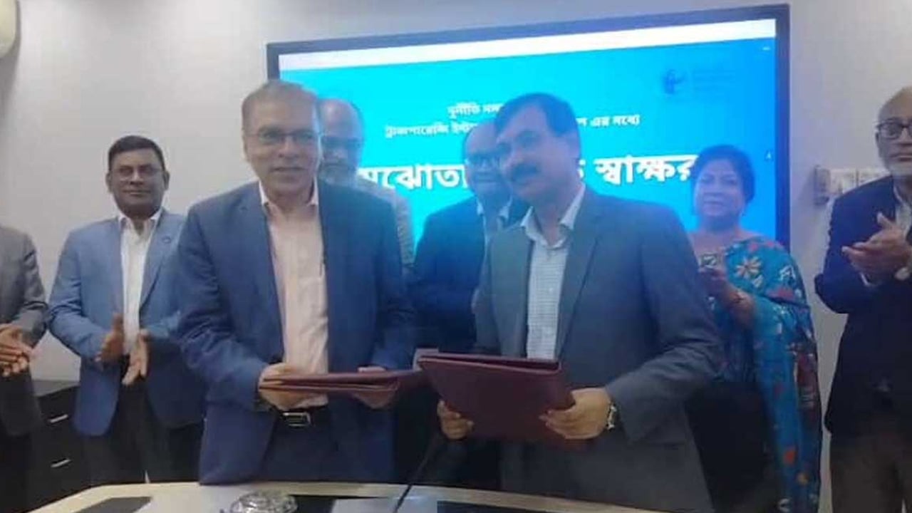হাসিনা ও পরিবারের দুর্নীতি মামলার রায় হতে পারে অক্টোবর-নভেম্বরে