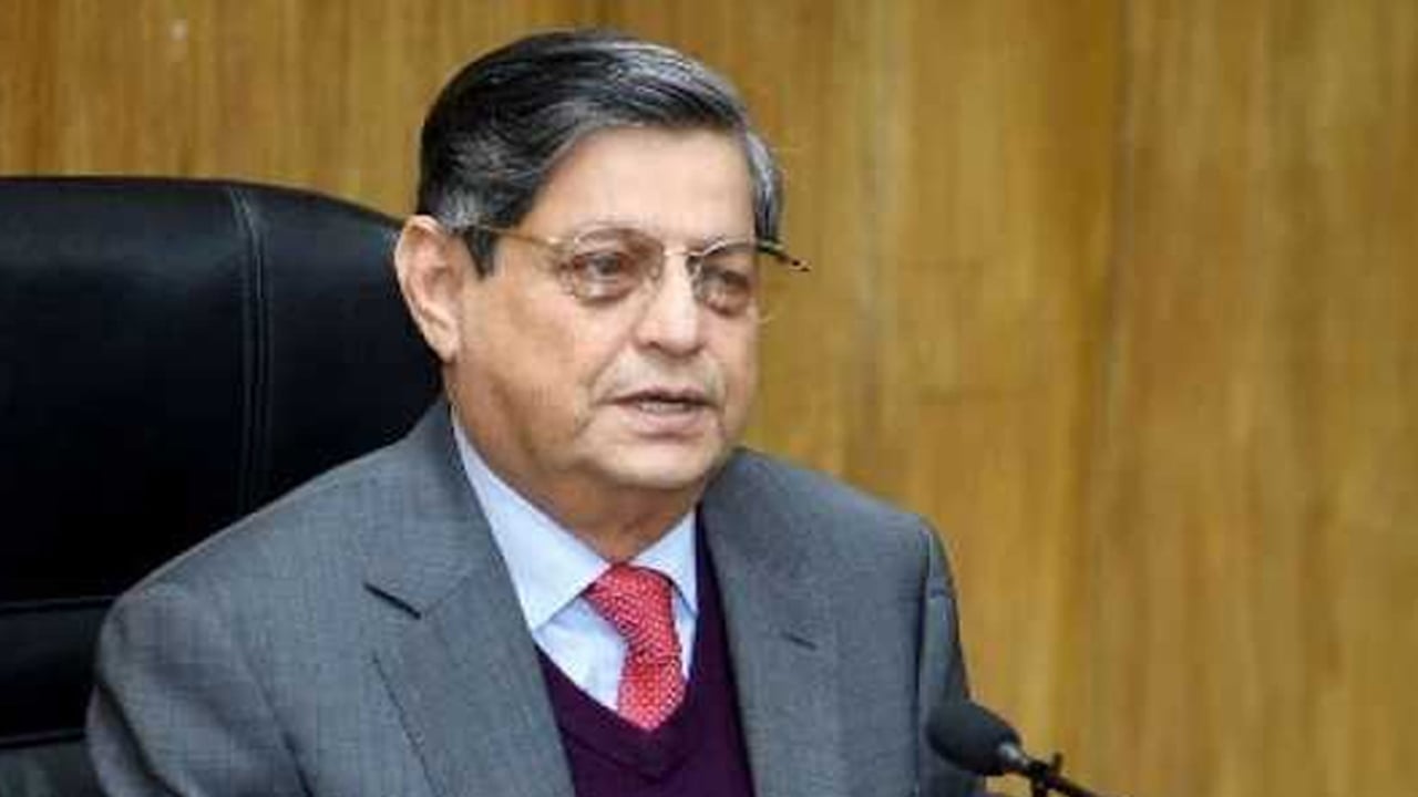 সাবেক মন্ত্রী উবায়দুল মোকতাদিরের বিরুদ্ধে দুদকের মামলা