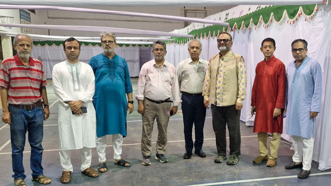 ৩ হলের শিক্ষার্থীদের জন্য ভোটকেন্দ্রে পৃথক প্রবেশ-প্রস্থান পথ তৈরি
