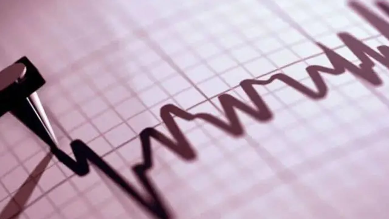 তিন কারণে পৃথিবীতে ভূমিকম্প অনুভূত হয়