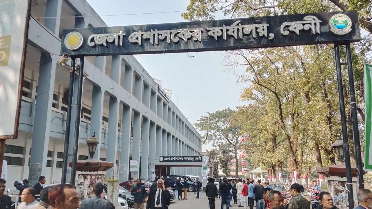 ফেনী-১ আসনে খালেদা জিয়ার মনোনয়ন স্থগিত, ৩ জনের বাতিল