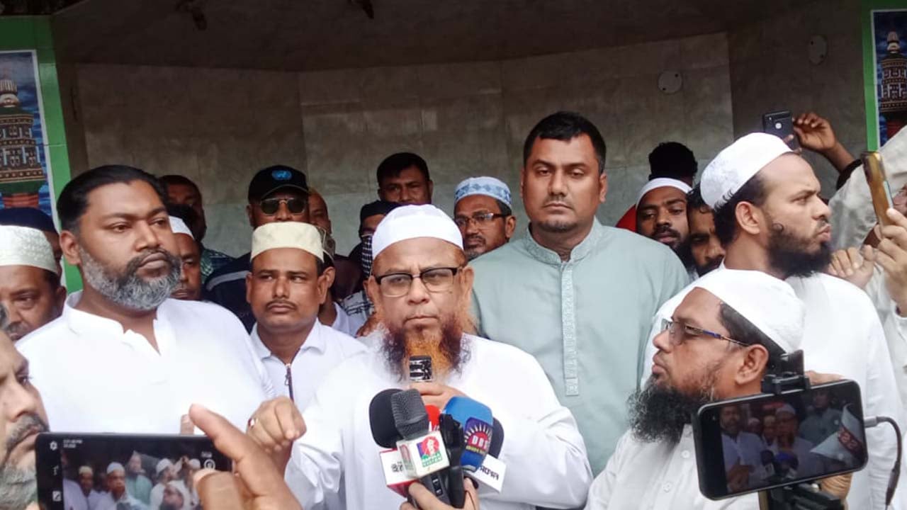 ফ্যাসিবাদ থেকে মুক্ত হয়ে দেশ সন্ত্রাসীদের দখলে চলে গেছে