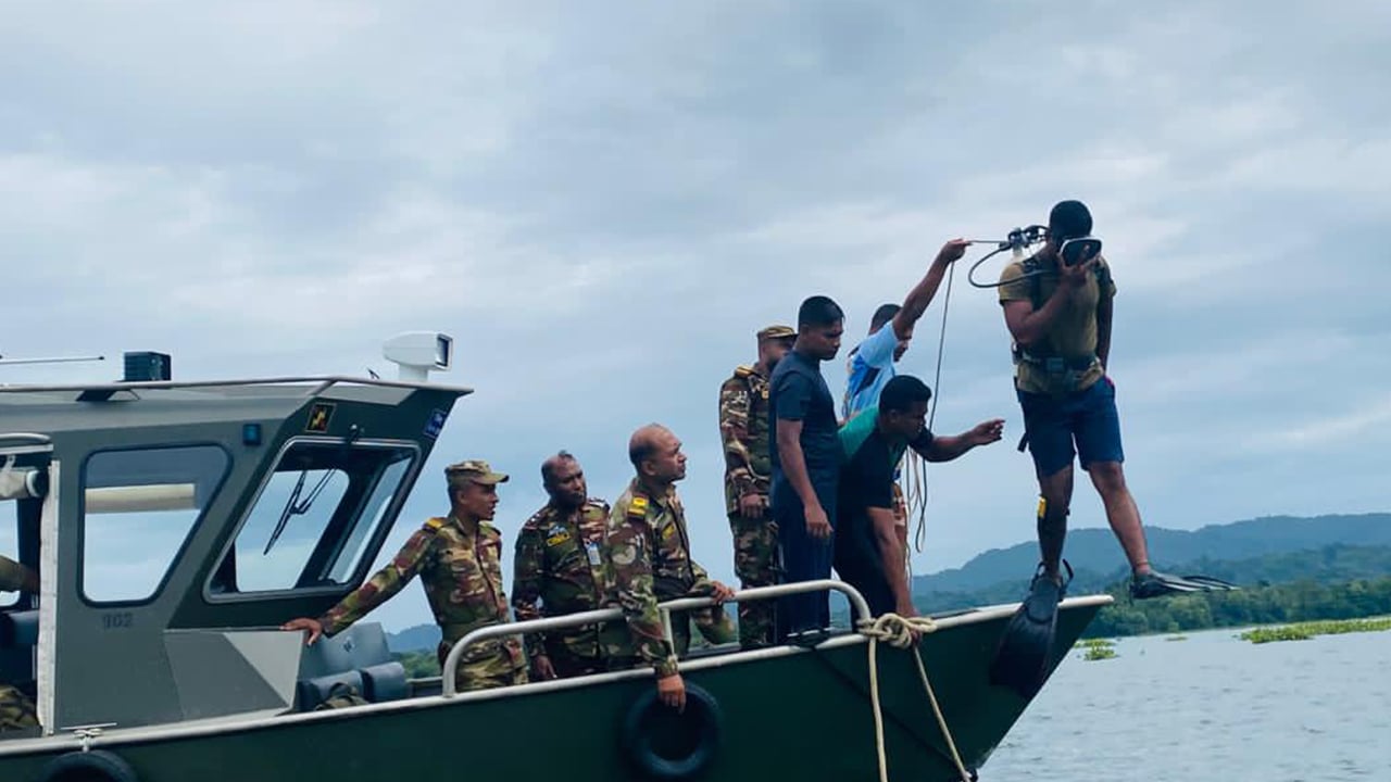 কাপ্তাই হ্রদে নৌকাডুবি, সেনাবাহিনীর প্রচেষ্টায় উদ্ধার অভিযান