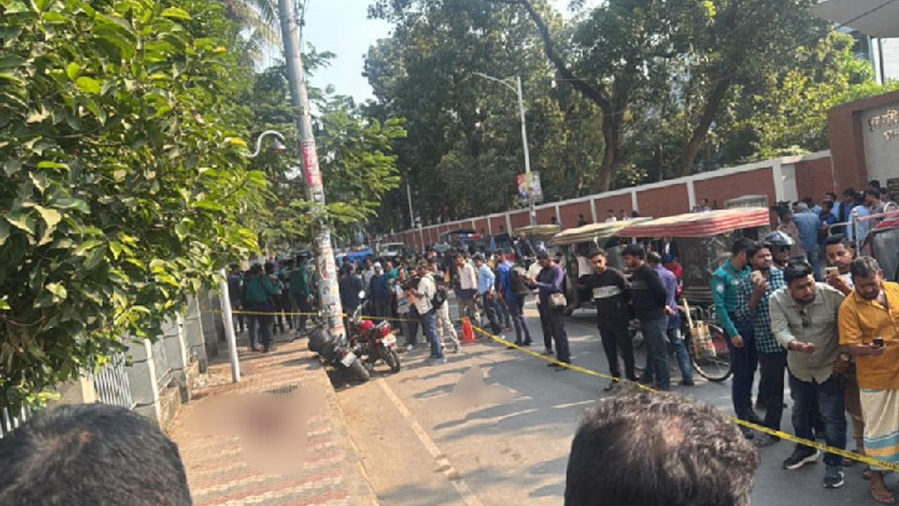 খুলনায় চাঞ্চল্যকর ডাবল মার্ডার, ২৪ ঘণ্টা পরও মামলা হয়নি