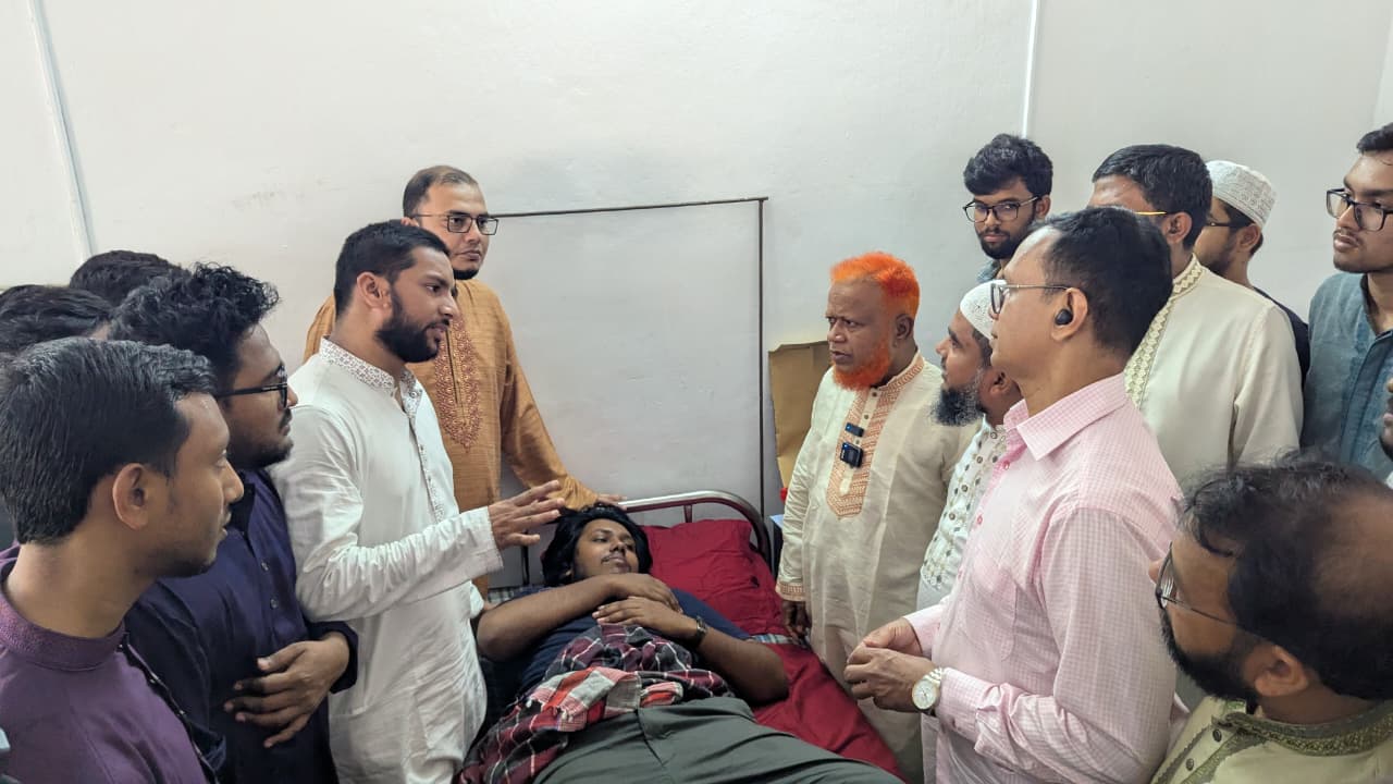 সন্ত্রাসীদের পরিচয় যাই হোক তাদের গ্রেপ্তার করতে হবে: বুলবুল এমপি