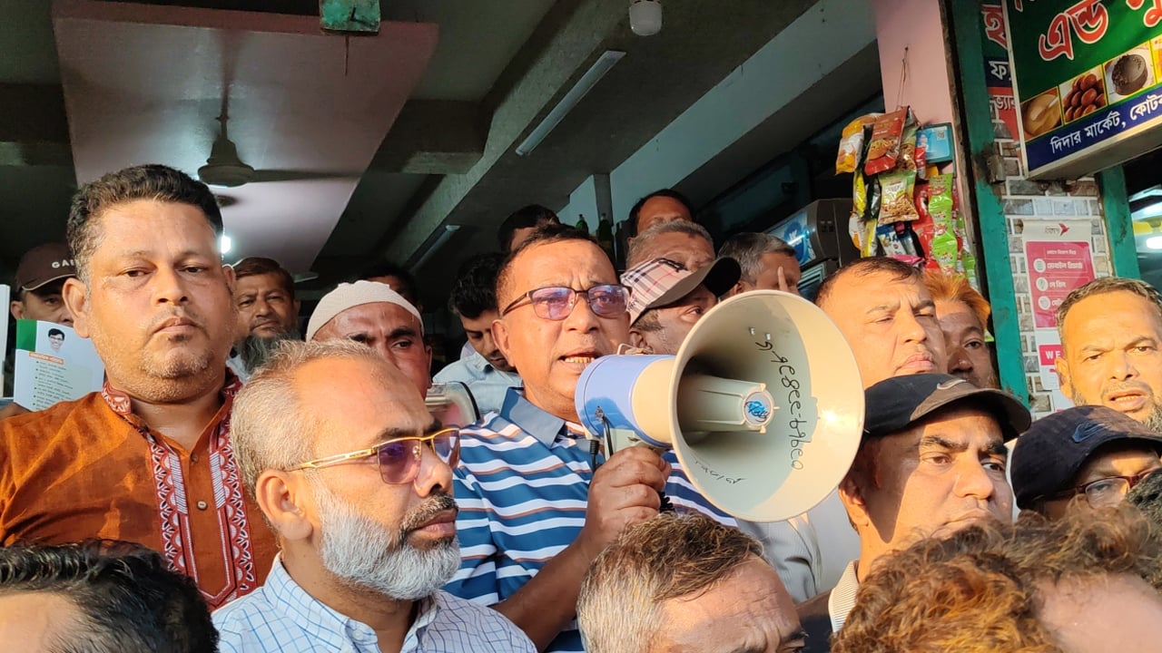 ১৭ বছরে ১৭ সেকেন্ডও দেখিনি বিএনপি প্রার্থীকে