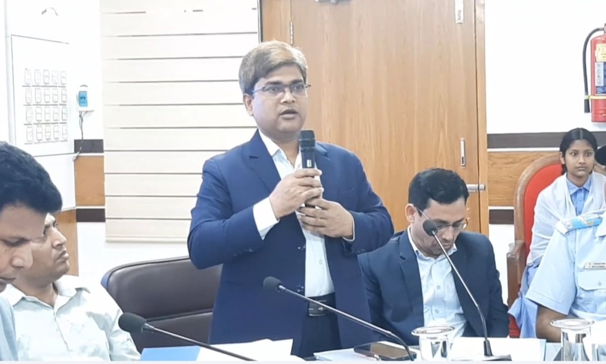 উপদেষ্টা আসিফ মাহমুদ জোর করেই আমাকে দায়িত্ব দিয়েছেন