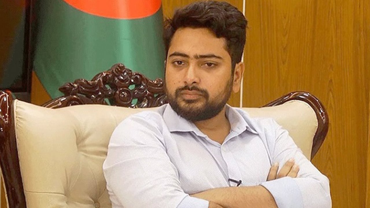এবার এক দফার নেপথ্যের কাহিনী বললেন নাহিদ ইসলাম