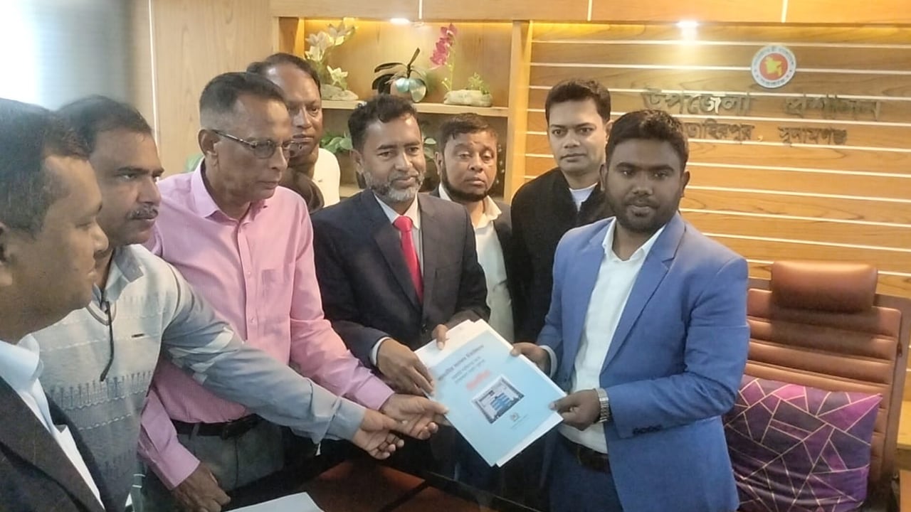 মনোনয়ন ফরম সংগ্রহ করলেন বিএনপি প্রার্থী আনিসুল হক