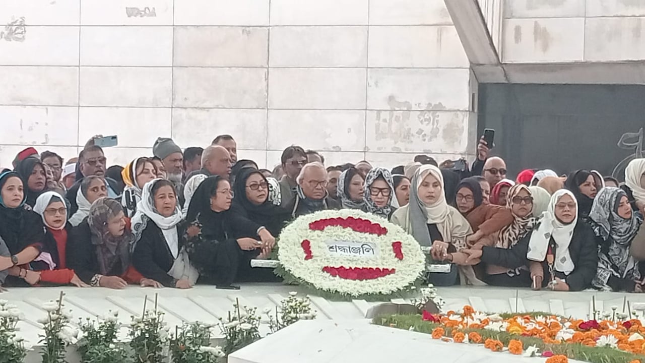 খালেদা জিয়ার দেখোনো পথ ধরেই বিএনপি এগিয়ে যাবে: রিজভী