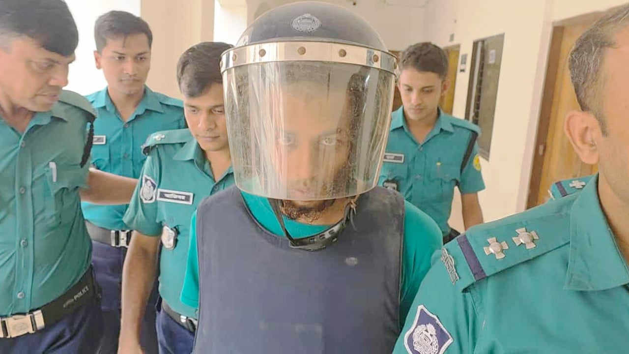 ইসলাম ধর্ম অবমাননা, নর্থ সাউথের অপূর্ব পাল ৫ দিনের রিমান্ডে